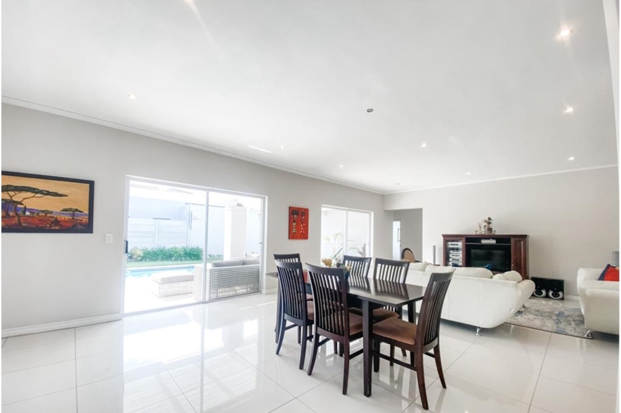 To Let 4 Bedroom Property for Rent in Parklands North Western Cape